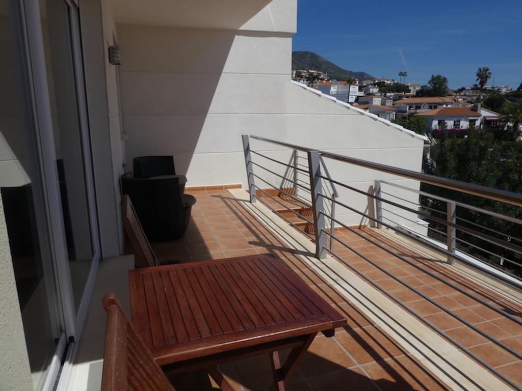 Apartamentos Mediterraneo Real ฟูเอนฮิโรลา ภายนอก รูปภาพ
